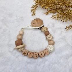 Merkloos Blue Or Pink - Speenkoord Met Naam- Neutraal- Creme Bruin- Unisex- Speenketting